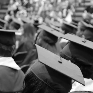 graduation-cap-3430714_1280